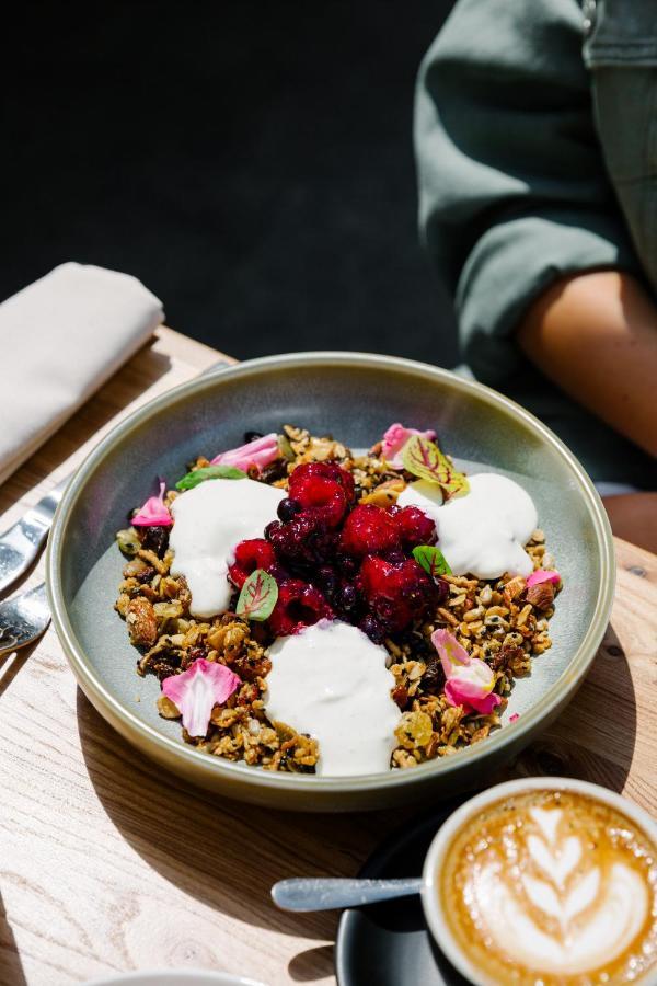 Coogee Bay Boutique Hotel Сидней Экстерьер фото